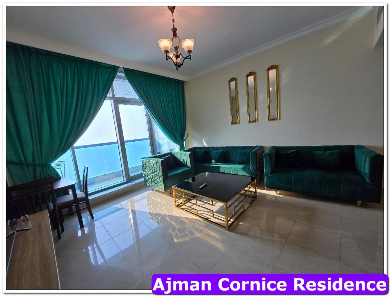 Skyline High Beach 2 Bedroom Apartment Adzsmán Kültér fotó