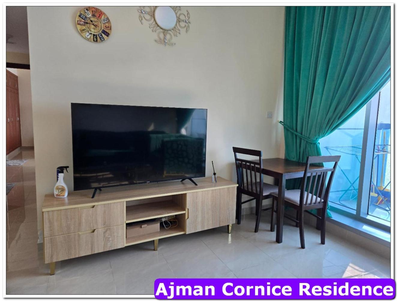 Skyline High Beach 2 Bedroom Apartment Adzsmán Kültér fotó