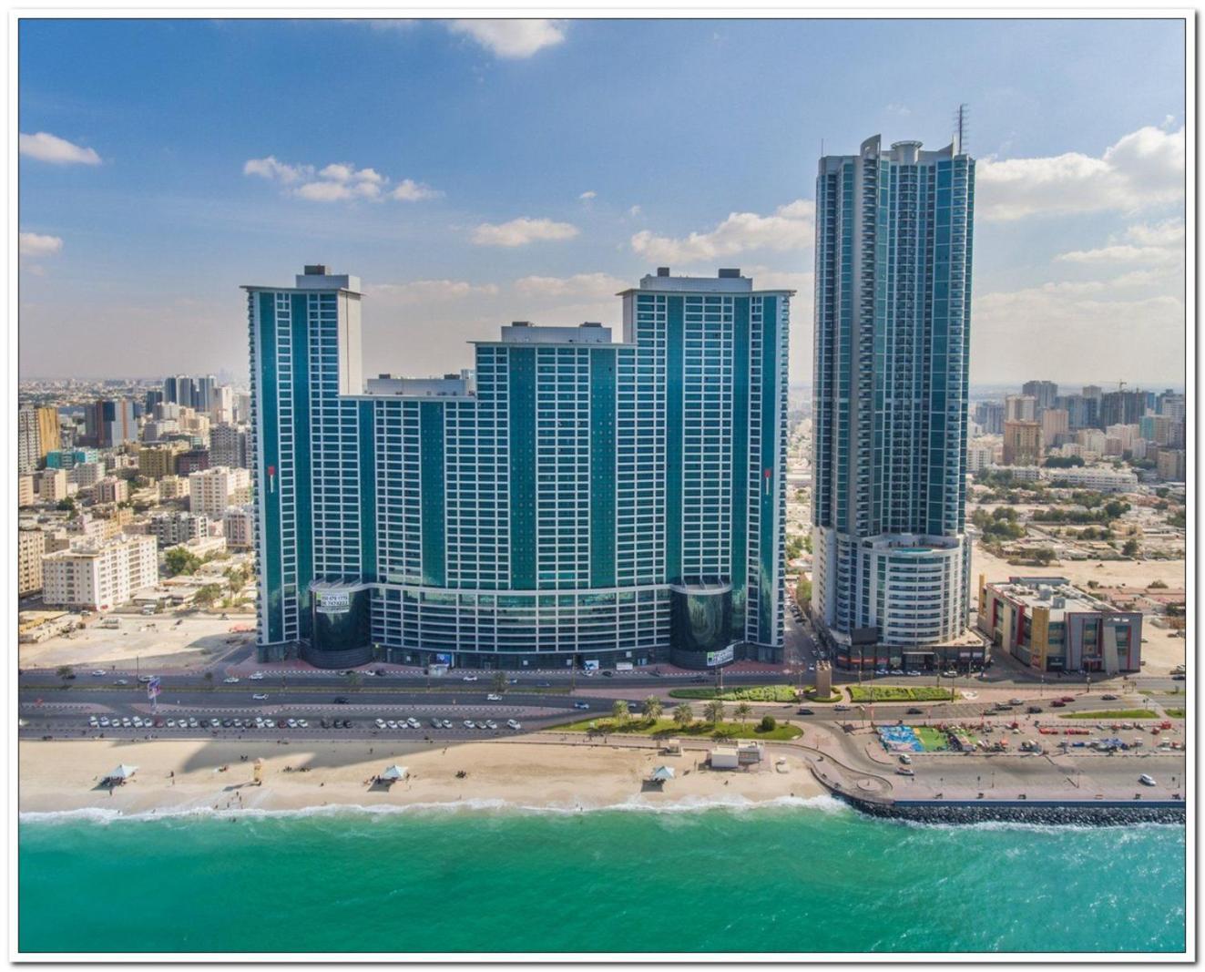 Skyline High Beach 2 Bedroom Apartment Adzsmán Kültér fotó